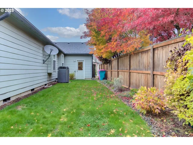 $585,000 | 15205 Northeast 20th Street, Vancouver, WA 98684