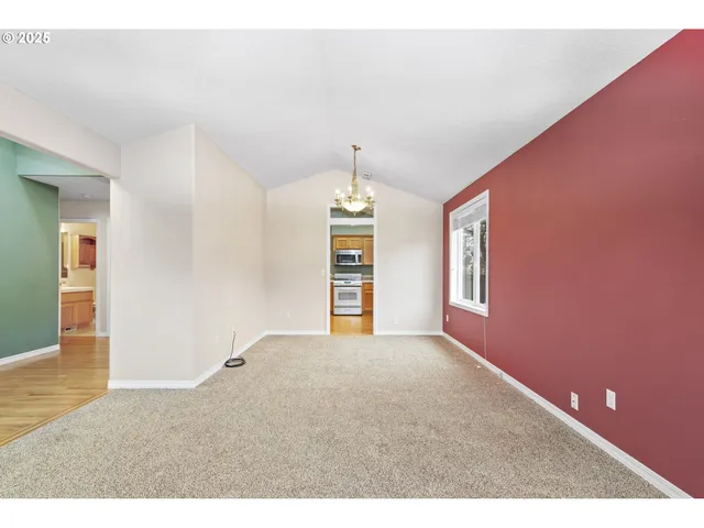 $585,000 | 15205 Northeast 20th Street, Vancouver, WA 98684