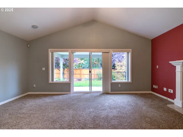 $585,000 | 15205 Northeast 20th Street, Vancouver, WA 98684