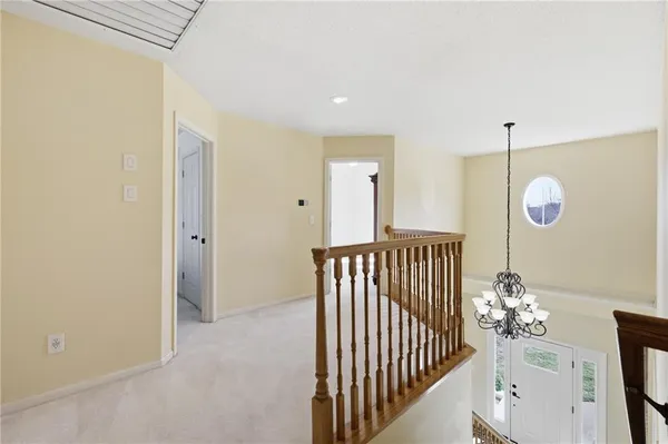 $600,000 | 30602 84th Circle, De Soto, KS 66018