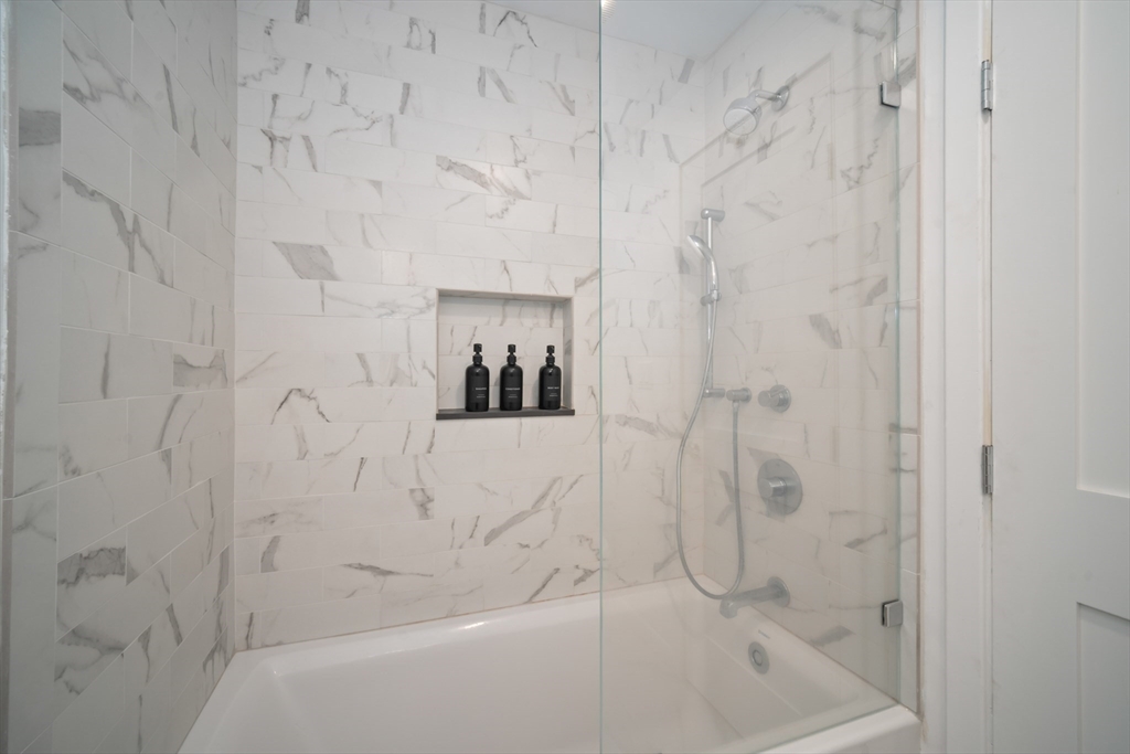 23 Concord Greene, Unit 4 Concord, MA 01742 - Photo 22 of 34