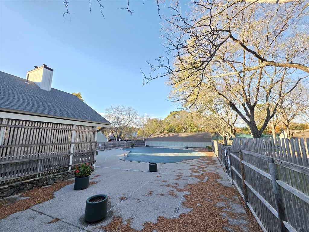 23 Concord Greene, Unit 4 Concord, MA 01742 - Photo 29 of 34