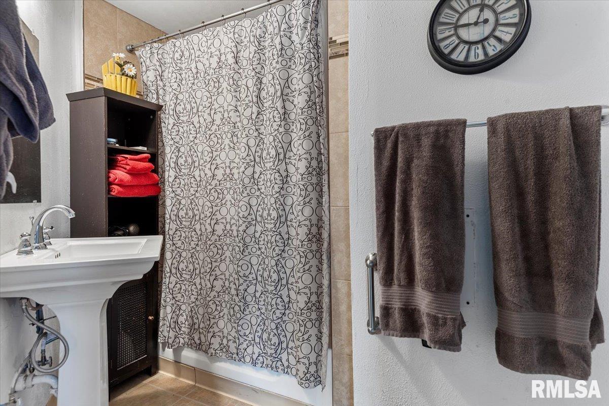 958 North 2nd Street Springfield, IL 62702 - Photo 14 of 27