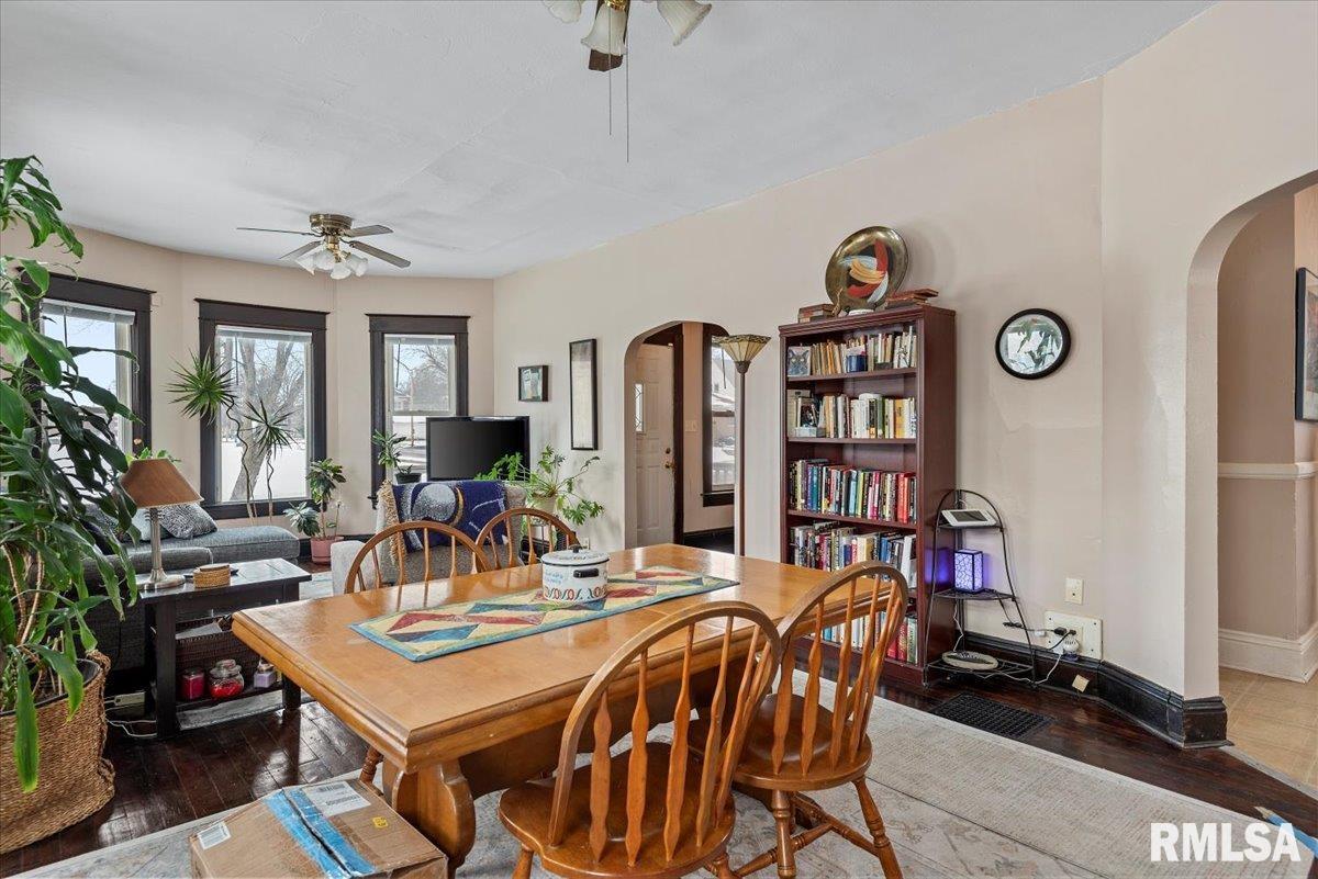 958 North 2nd Street Springfield, IL 62702 - Photo 9 of 27