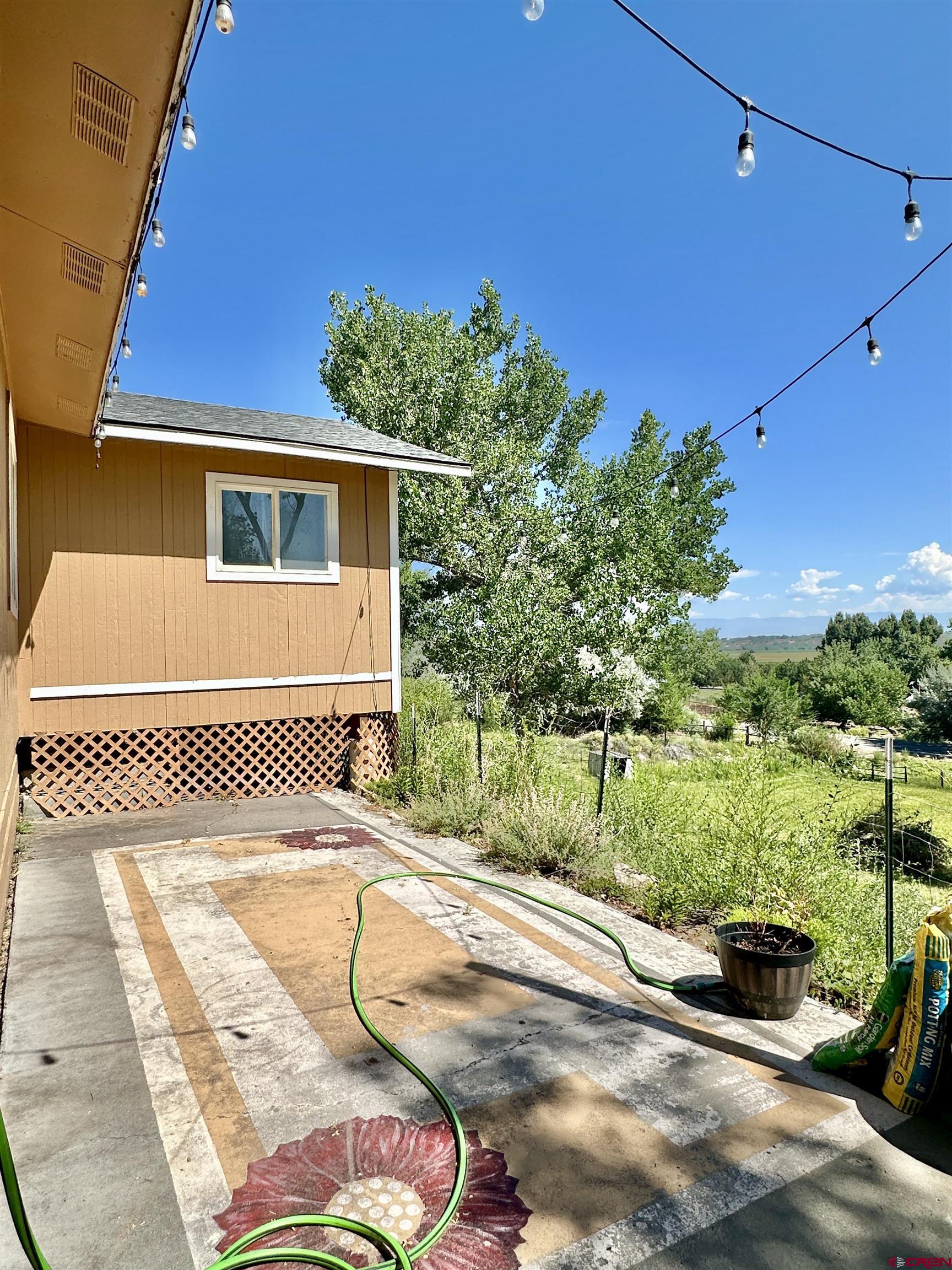 10093 Hillside Road Montrose, CO 81403 - Photo 5 of 35 Gallery Image 5