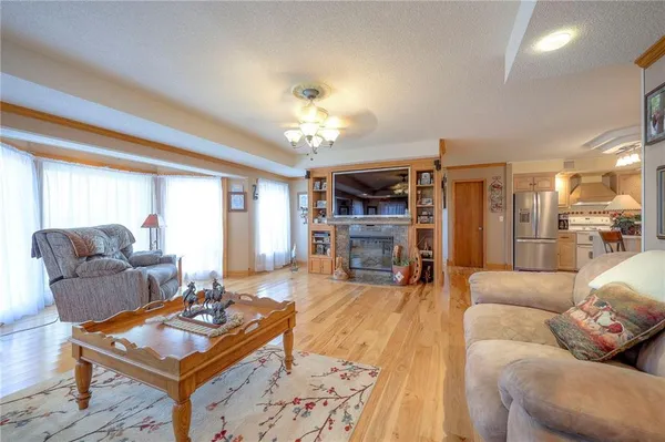 $596,550 | 10804 Wellman Road, McLouth, KS 66054