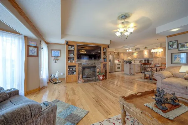 $596,550 | 10804 Wellman Road, McLouth, KS 66054