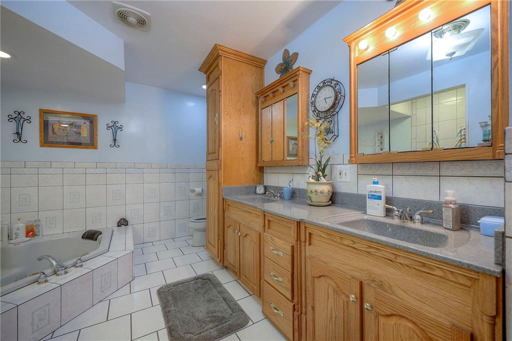 10804 Wellman Road McLouth, KS 66054 - Photo 22 of 44