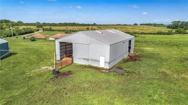 $596,550 | 10804 Wellman Road, McLouth, KS 66054