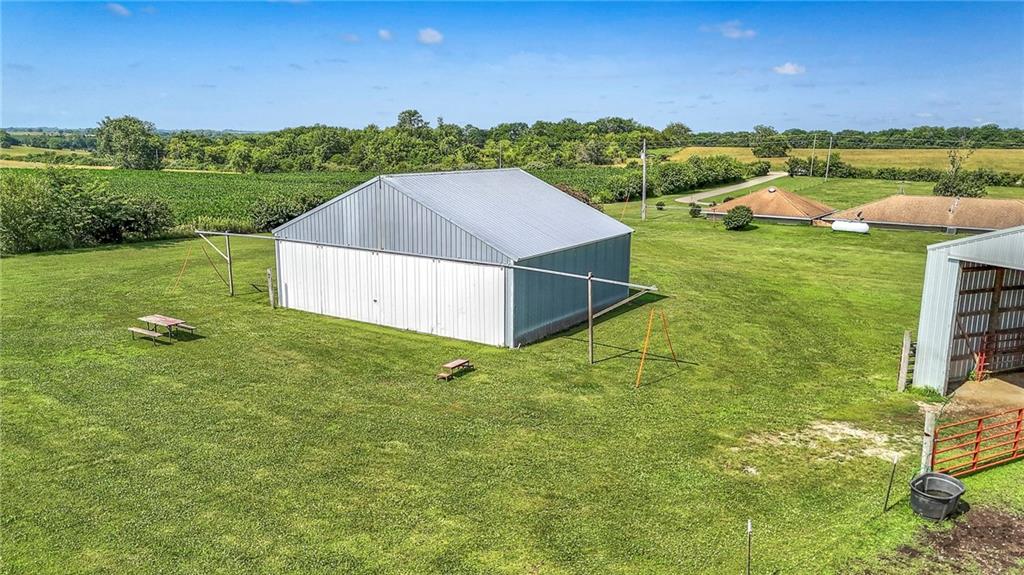 10804 Wellman Road McLouth, KS 66054 - Photo 32 of 44