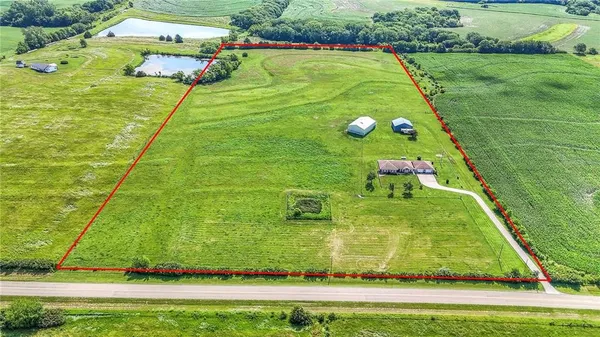 $596,550 | 10804 Wellman Road, McLouth, KS 66054