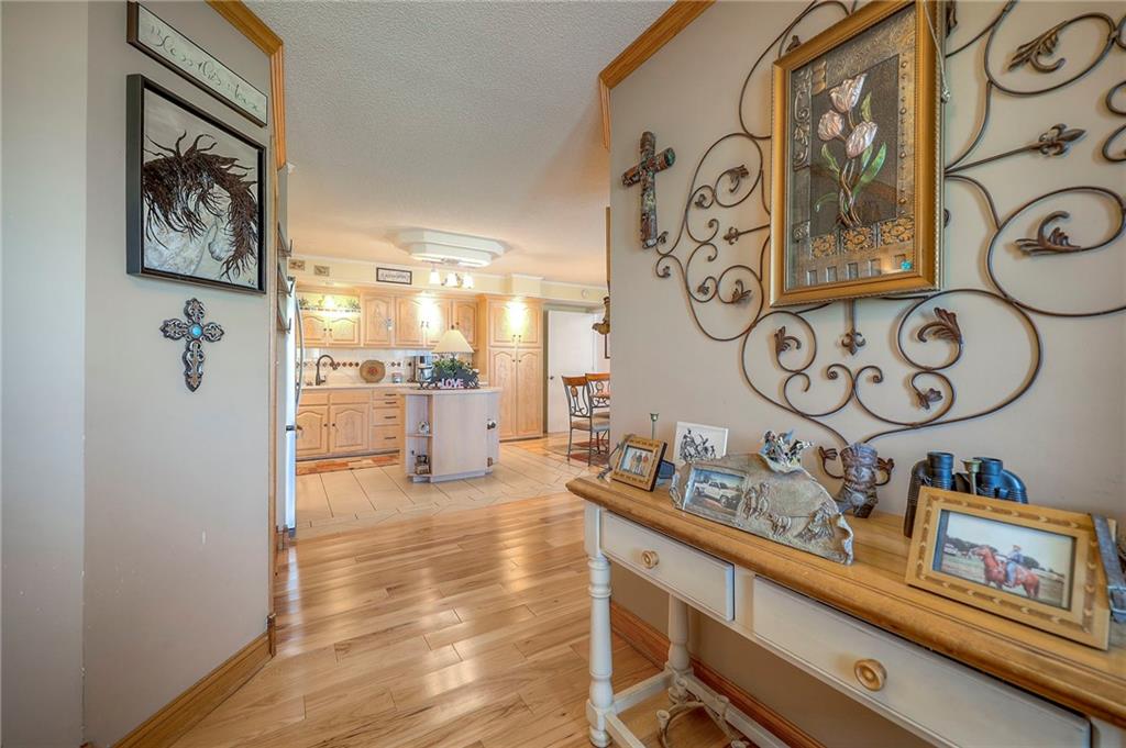 10804 Wellman Road McLouth, KS 66054 - Photo 5 of 44