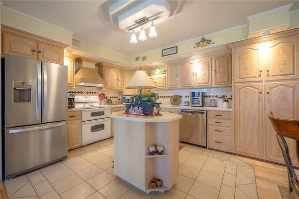 $596,550 | 10804 Wellman Road, McLouth, KS 66054