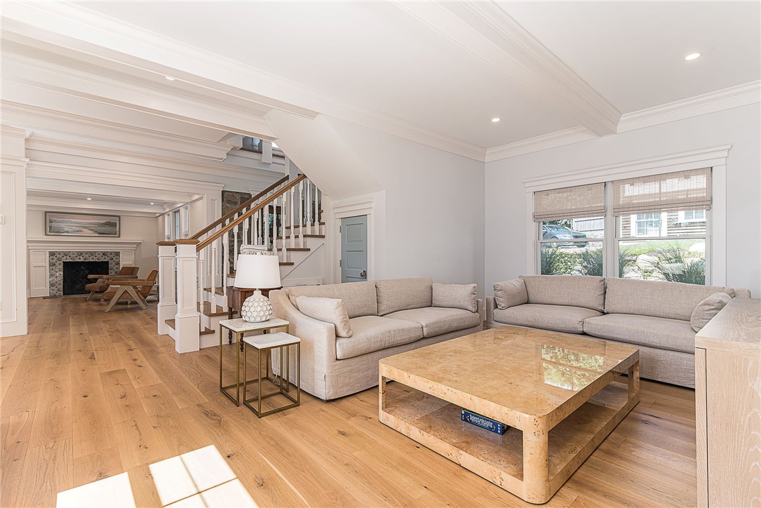 17 East Hills Road Westerly, RI 02891 - Photo 13 of 47