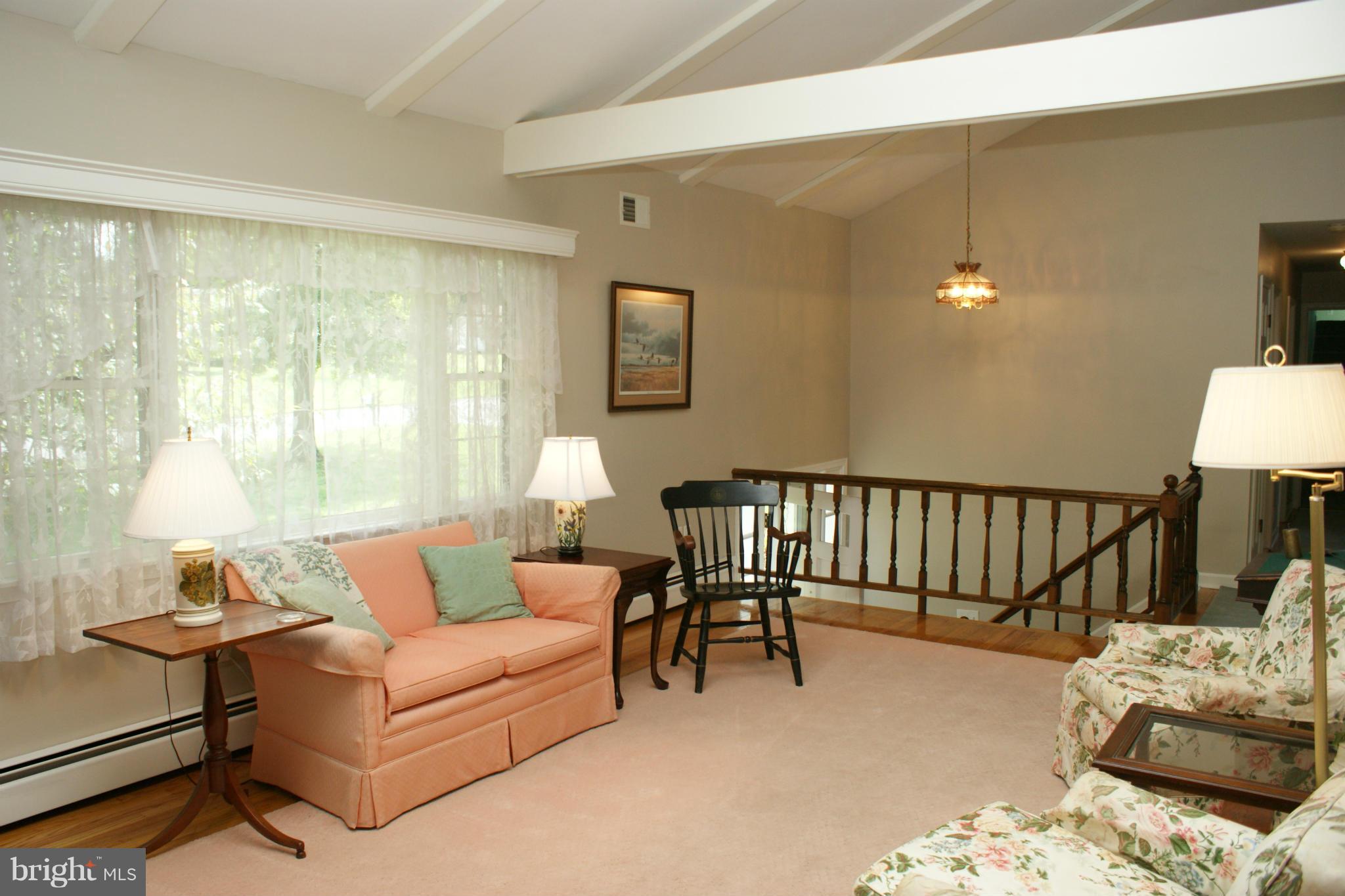 535 Stratford Road Fallston, MD 21047 - Photo 7 of 29 Living Room