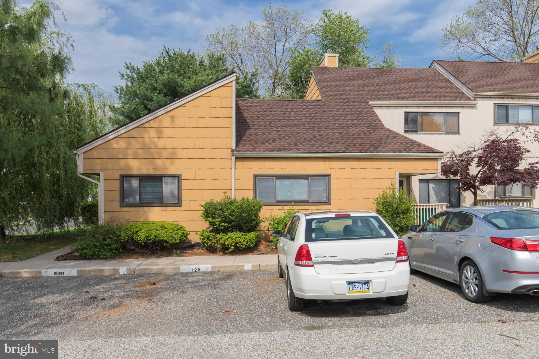 59 Dover Drive Lindenwold, NJ 08021 - Photo 1 of 23