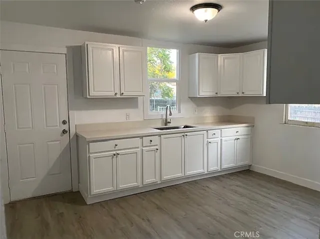 $2,450 | 3442 Lime Street, Riverside, CA 92501