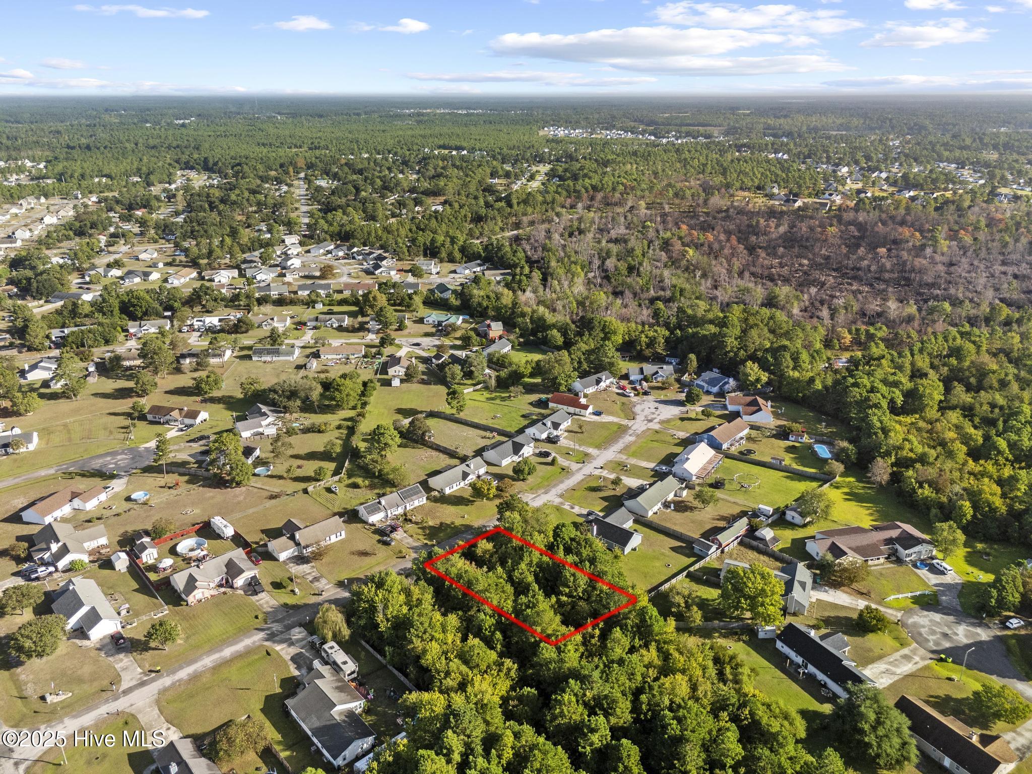 406 Foxtrace Lane Hubert, NC 28539 - Photo 15 of 16 DJI_20250923090552_0217_D copy