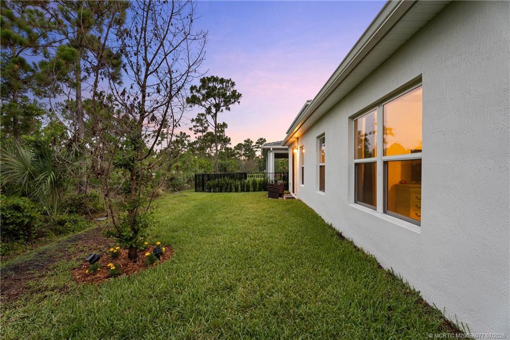 208 Southwest Pomeroy Street Stuart, FL 34997 - Photo 7 of 57 Gallery Image 7