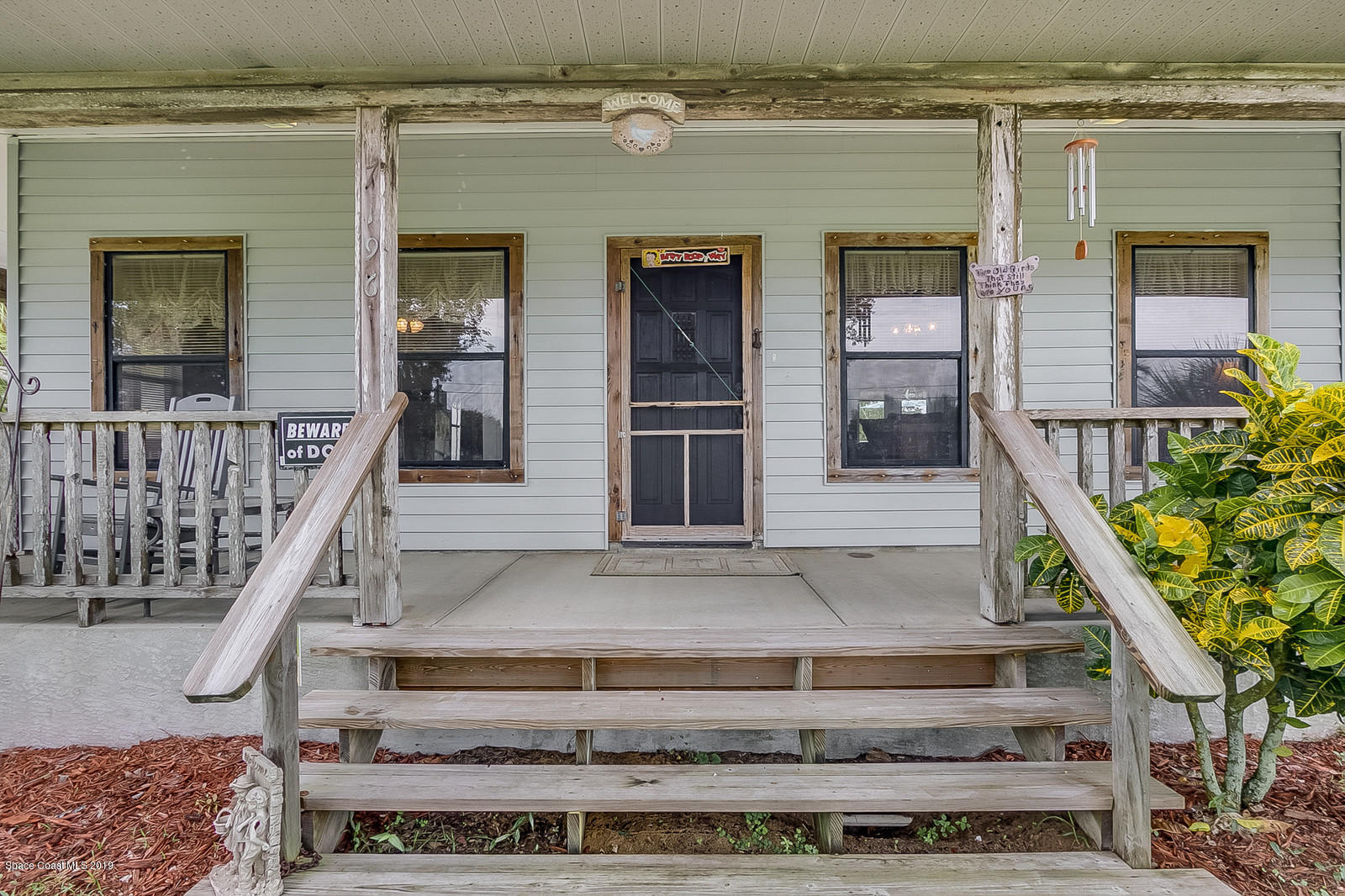 7196 Blue Shore Road Grant, FL 32949 - Photo 5 of 32 28_7196BlueShore4_mls