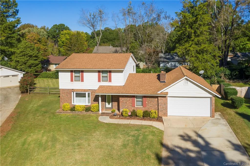 1109 Berry Ridge Road Charlotte, NC 28270 - Photo 2 of 33 Gallery Image 2