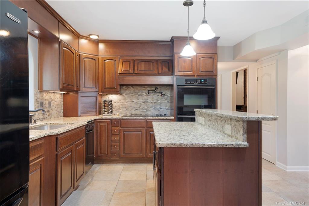 1109 Berry Ridge Road Charlotte, NC 28270 - Photo 11 of 33 Gallery Image 11