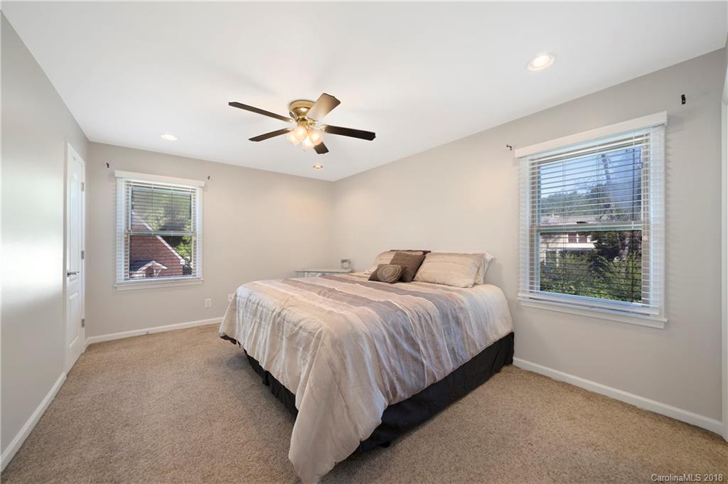 1109 Berry Ridge Road Charlotte, NC 28270 - Photo 29 of 33 Gallery Image 29