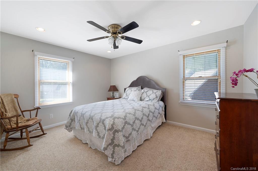 1109 Berry Ridge Road Charlotte, NC 28270 - Photo 31 of 33 Gallery Image 31