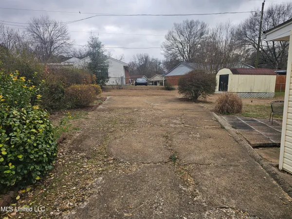 $160,000 | 1687 Whitehead Drive, Southaven, MS 38671