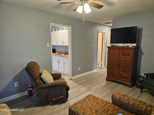 $160,000 | 1687 Whitehead Drive, Southaven, MS 38671