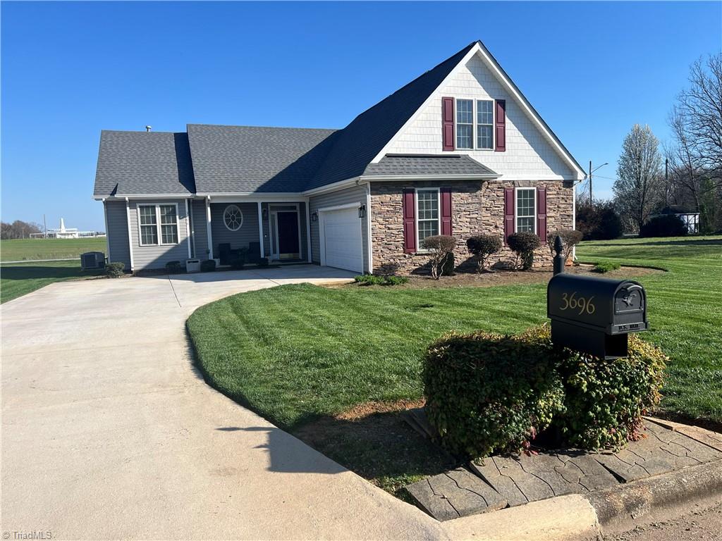 3696 Shadow Ridge Drive High Point, NC 27265 - Photo 2 of 20 Gallery Image 2