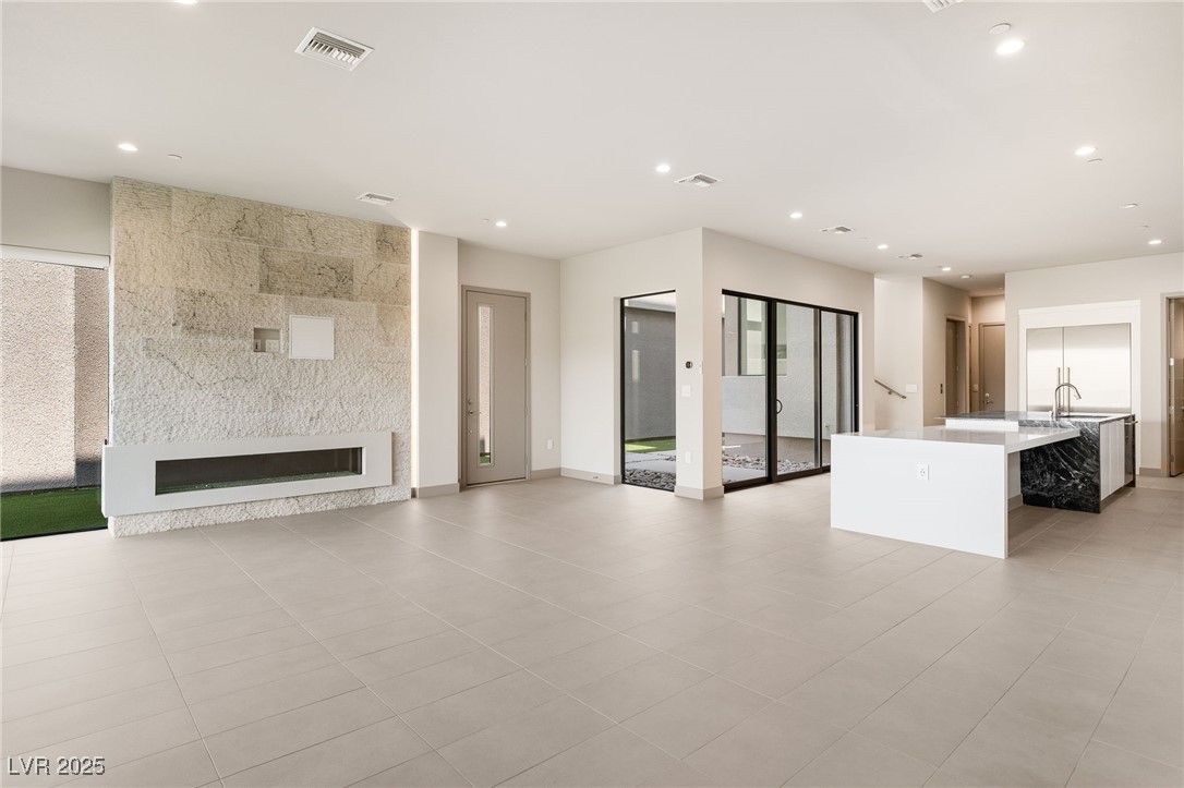 26 Promenade Isle Lane Henderson, NV 89011 - Photo 18 of 70