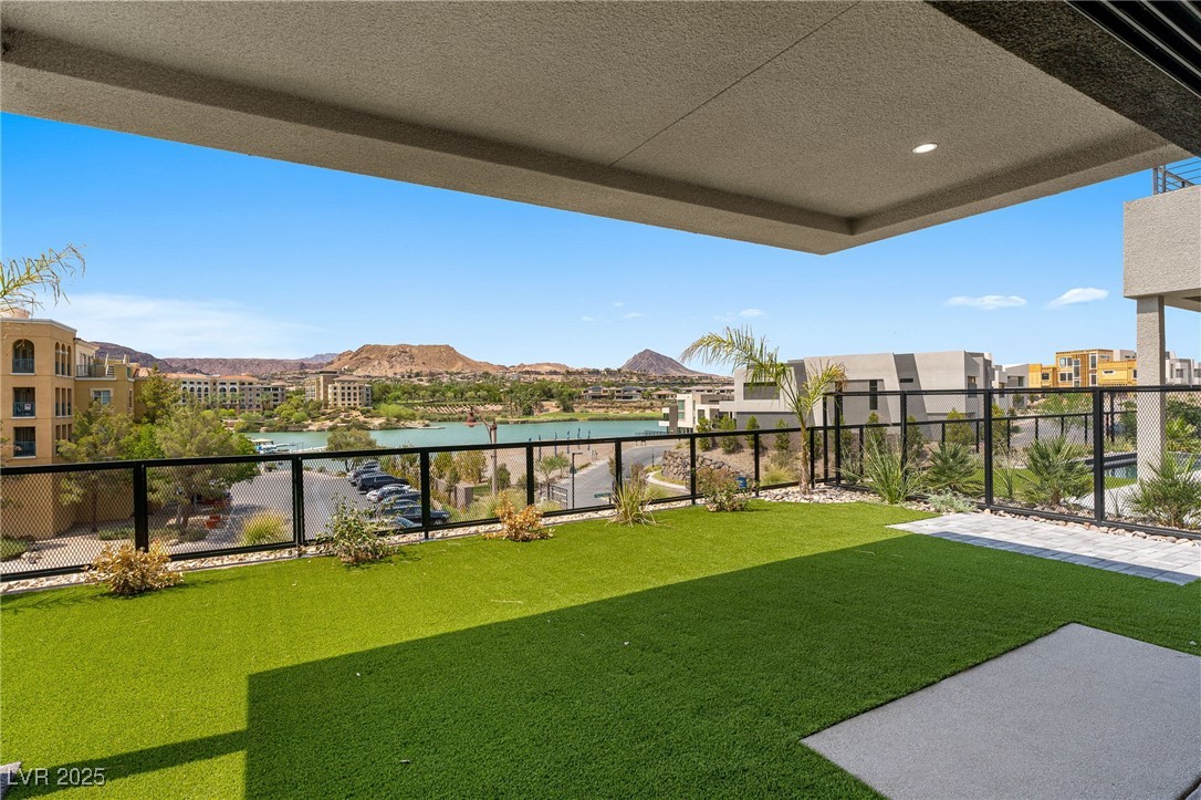 26 Promenade Isle Lane Henderson, NV 89011 - Photo 24 of 70