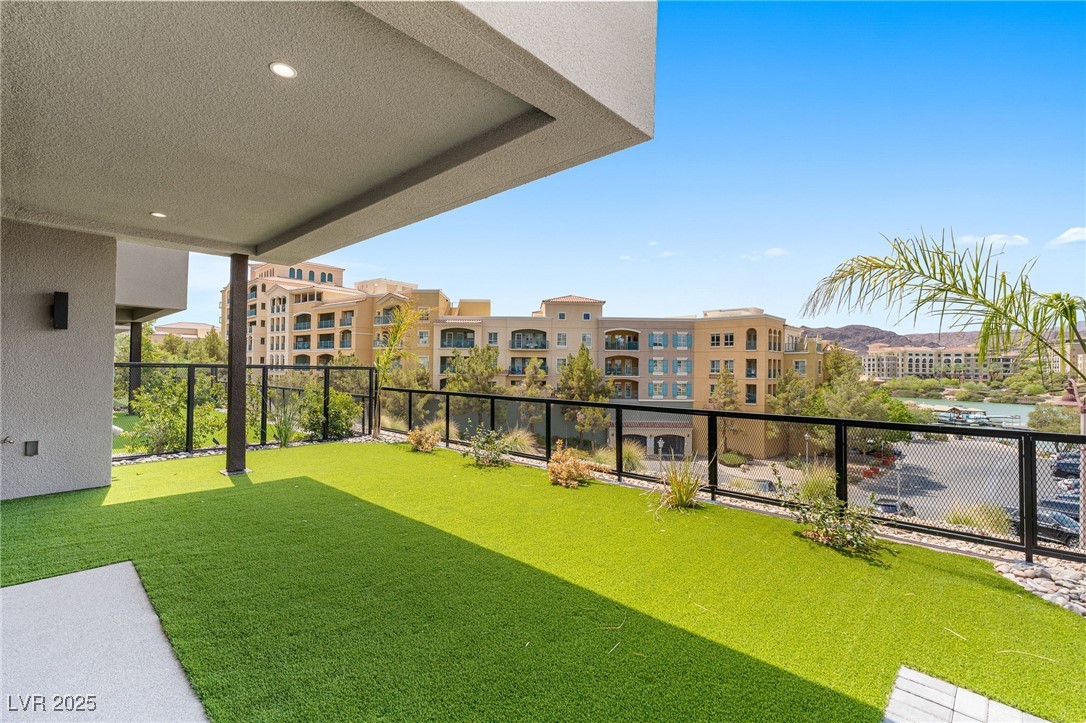 26 Promenade Isle Lane Henderson, NV 89011 - Photo 27 of 70