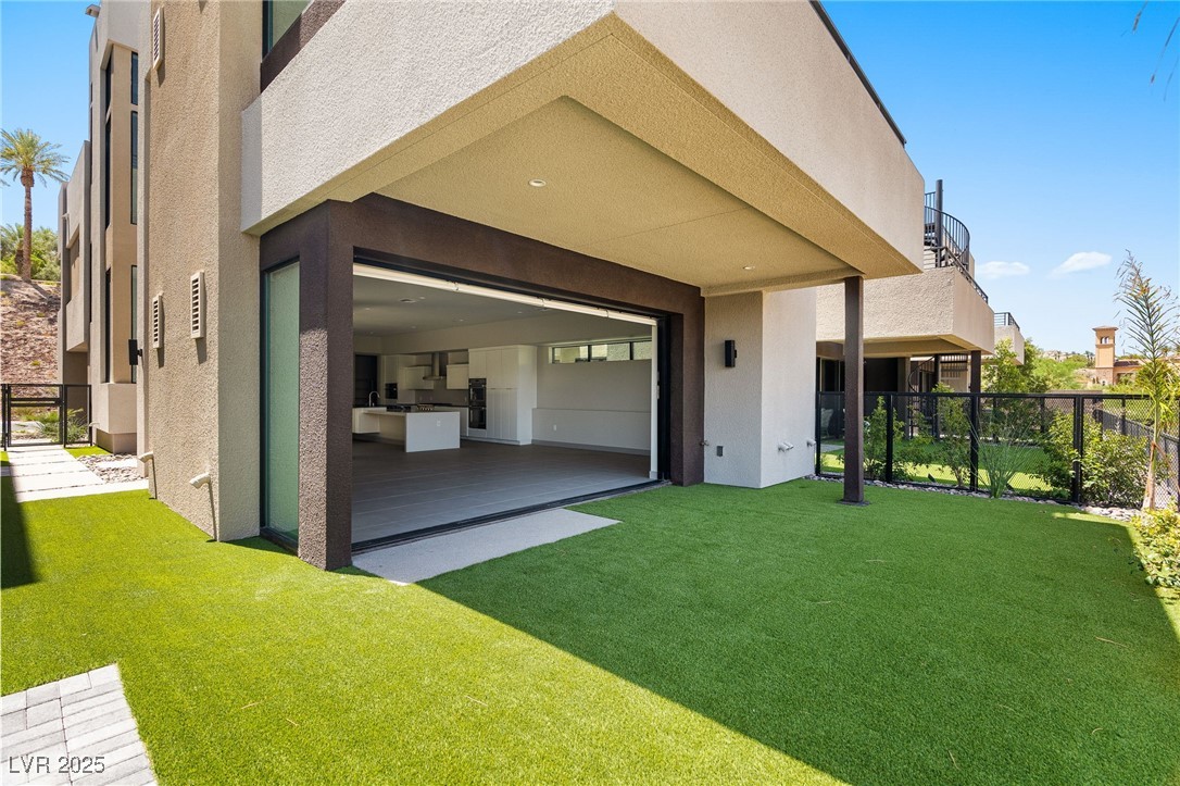 26 Promenade Isle Lane Henderson, NV 89011 - Photo 33 of 70