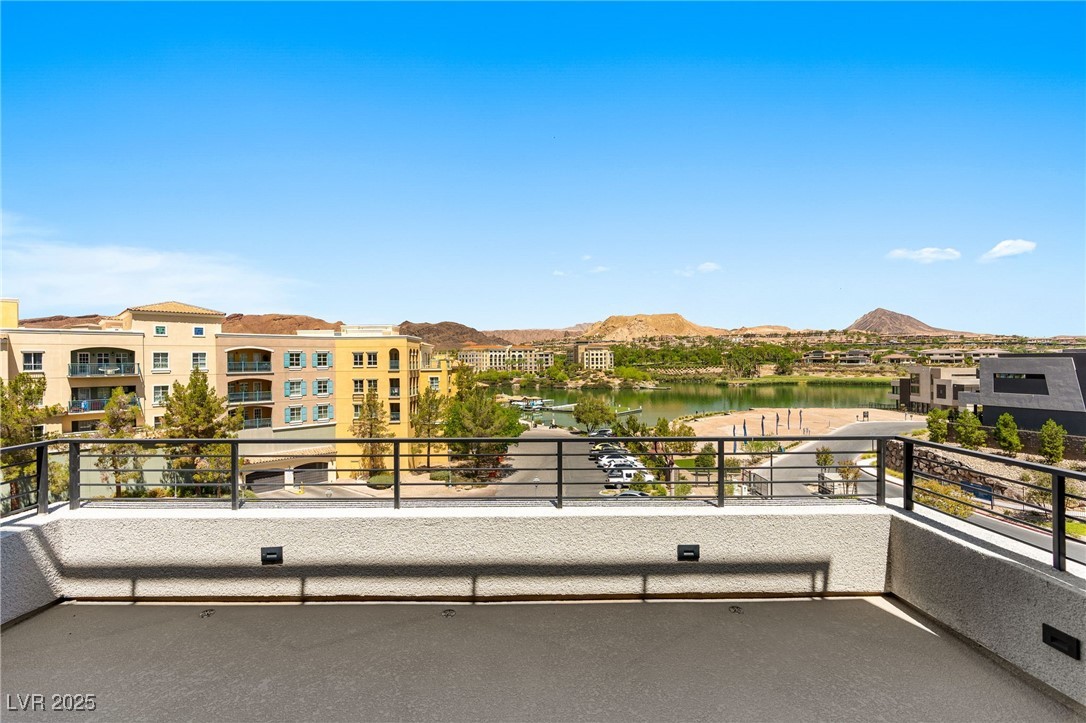 26 Promenade Isle Lane Henderson, NV 89011 - Photo 37 of 70