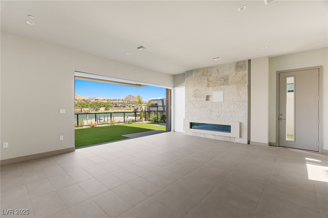 26 Promenade Isle Lane Henderson, NV 89011 - Photo 7 of 70