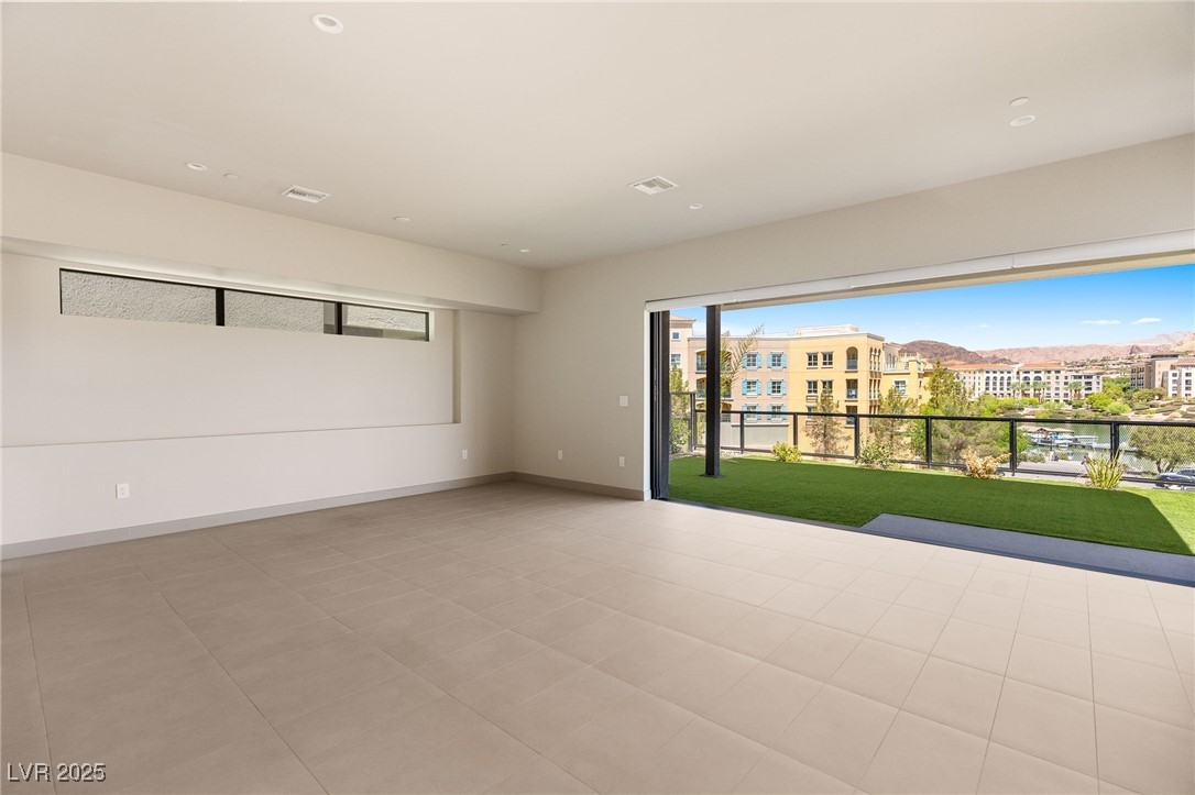 26 Promenade Isle Lane Henderson, NV 89011 - Photo 10 of 70