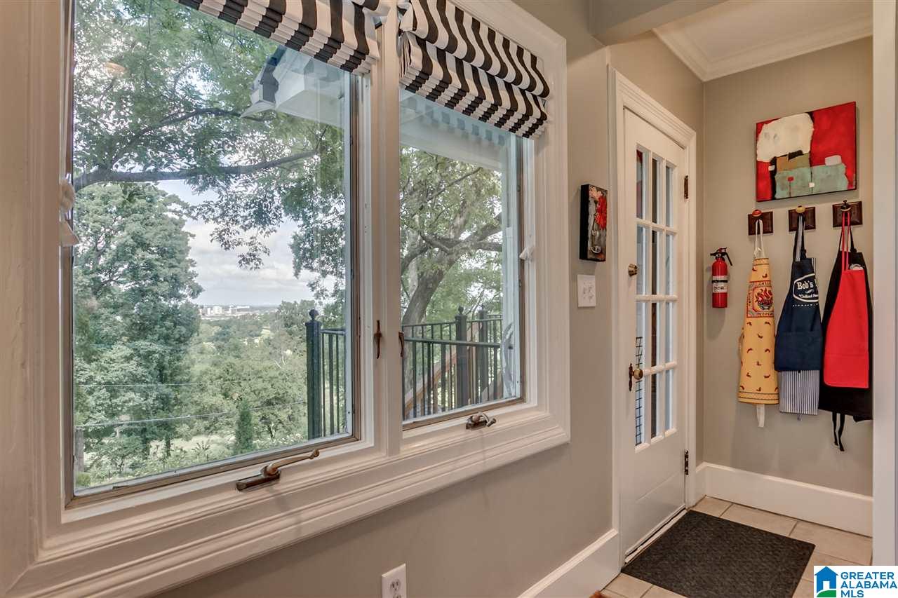 1232 Glen View Road Birmingham, AL 35222 - Photo 23 of 46