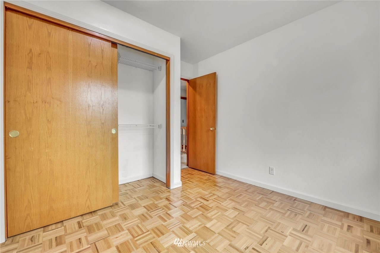 17430 Gravenstein Road Bothell, WA 98012 - Photo 15 of 30