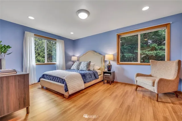 $4,500 | 17430 Gravenstein Road, Bothell, WA 98012