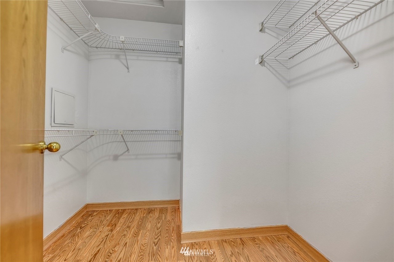 17430 Gravenstein Road Bothell, WA 98012 - Photo 20 of 30