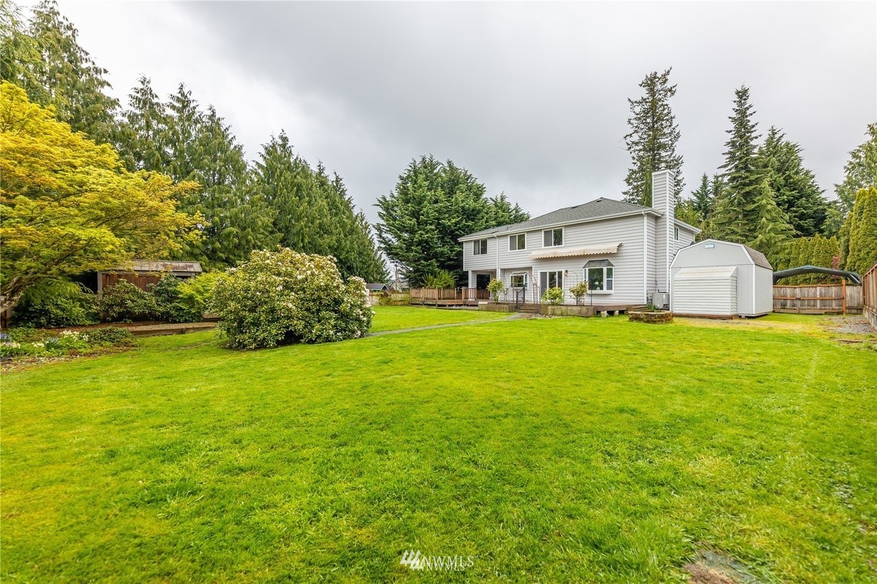 17430 Gravenstein Road Bothell, WA 98012 - Photo 26 of 30
