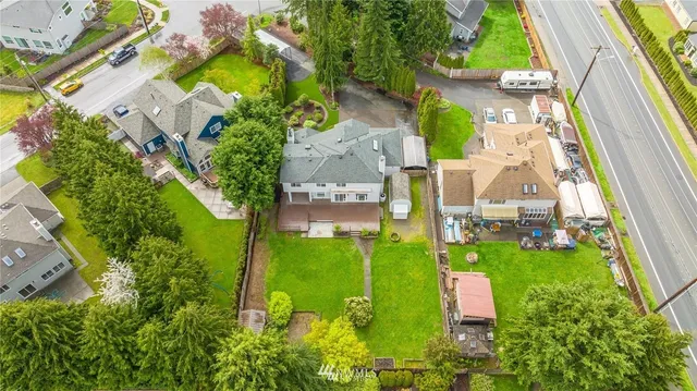 $4,500 | 17430 Gravenstein Road, Bothell, WA 98012