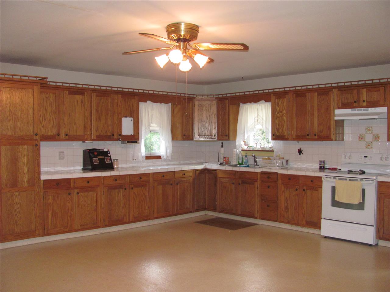 455 North Stevenson Station Road Chandler, IN 47610 - Photo 2 of 23 Gallery Image 2