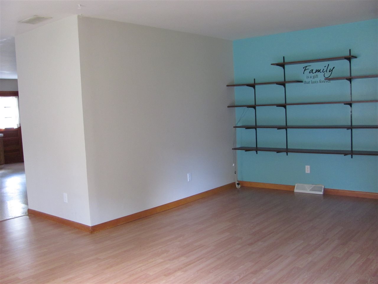 455 North Stevenson Station Road Chandler, IN 47610 - Photo 7 of 23 Gallery Image 7
