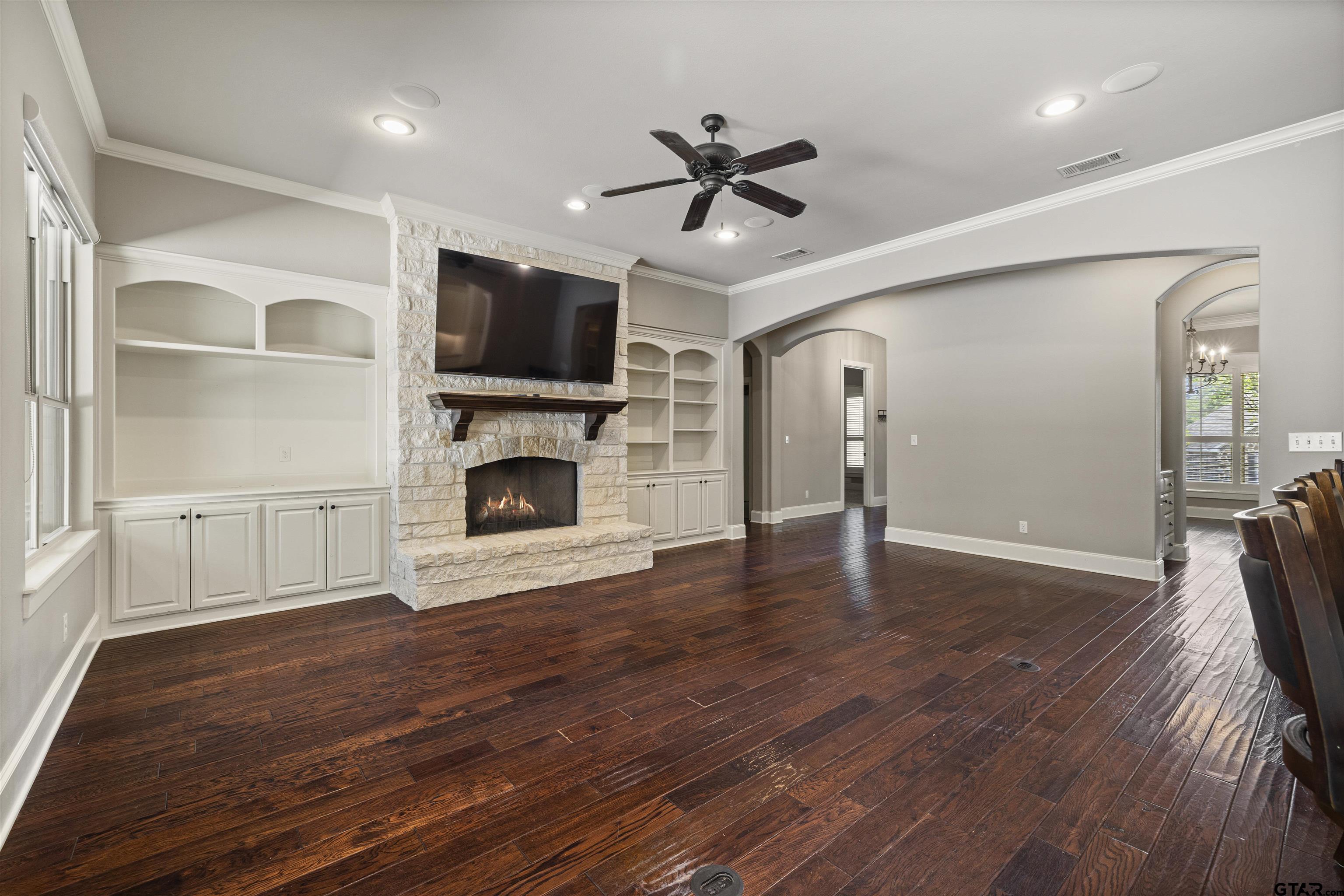 6446 Rochester Way Tyler, TX 75703 - Photo 7 of 33