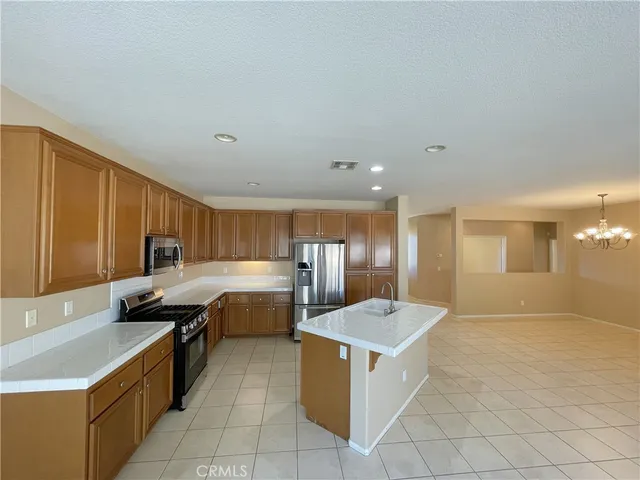 $2,895 | 1290 Estancia Street, Beaumont, CA 92223
