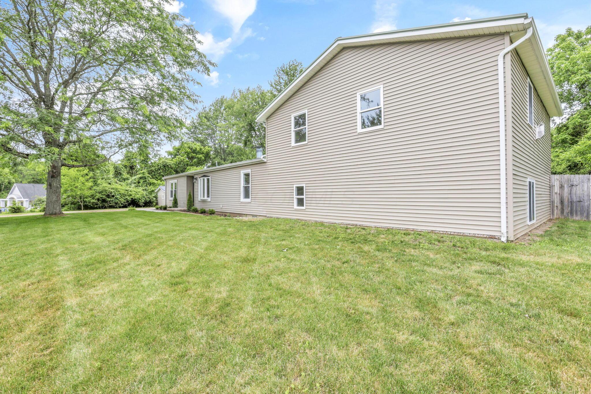 357 South Delaware Street Mount Gilead, OH 43338 - Photo 3 of 60
