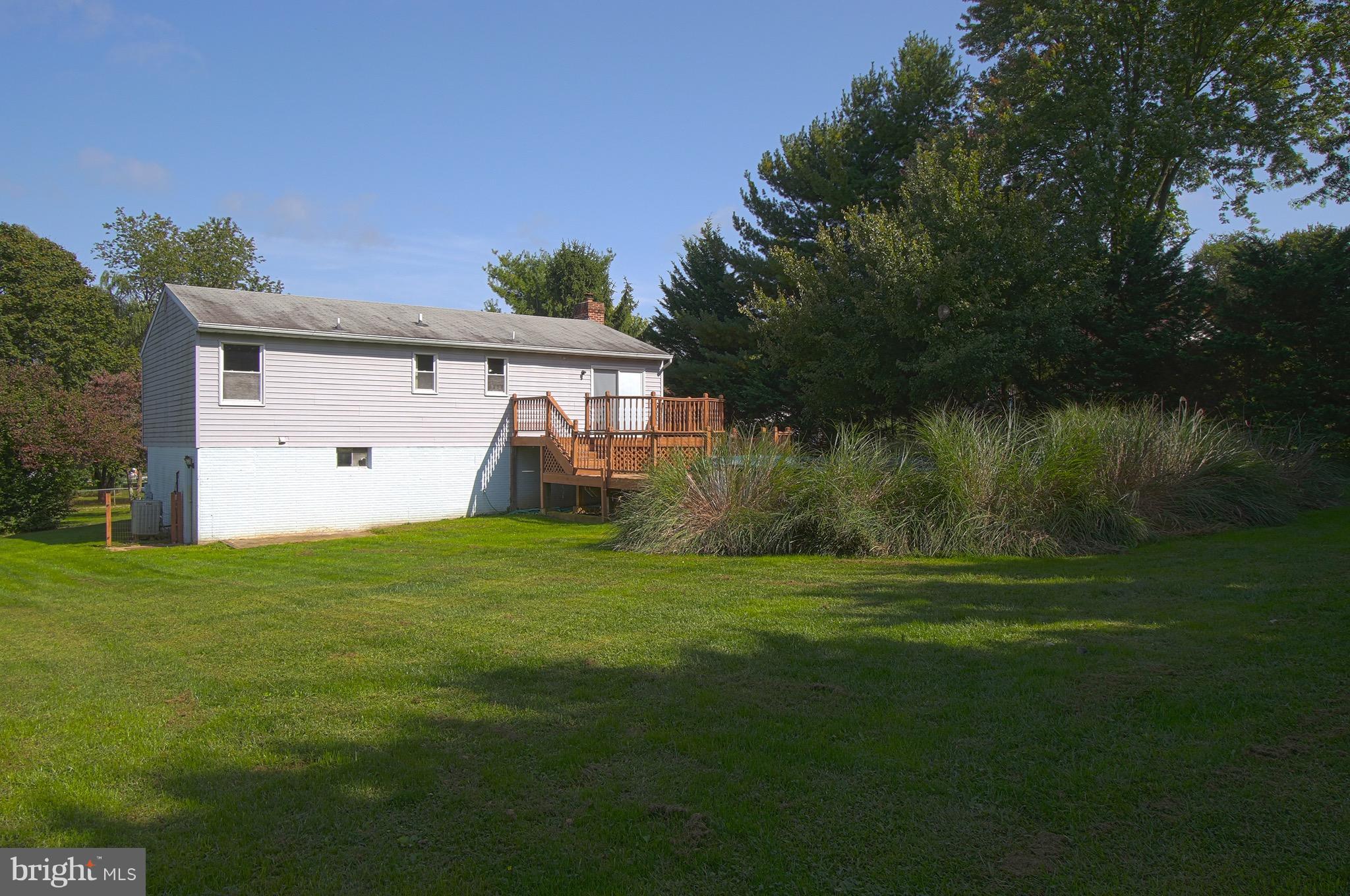 2912 Michelle Road Manchester, MD 21102 - Photo 26 of 27 Exterior (Rear)